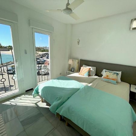 Gatu Villa Oceano Frente Al Mar En Puerto Sherry " Preferente Mayores De 25 Anos Y Familias " El Puerto de Santa Maria Exterior photo