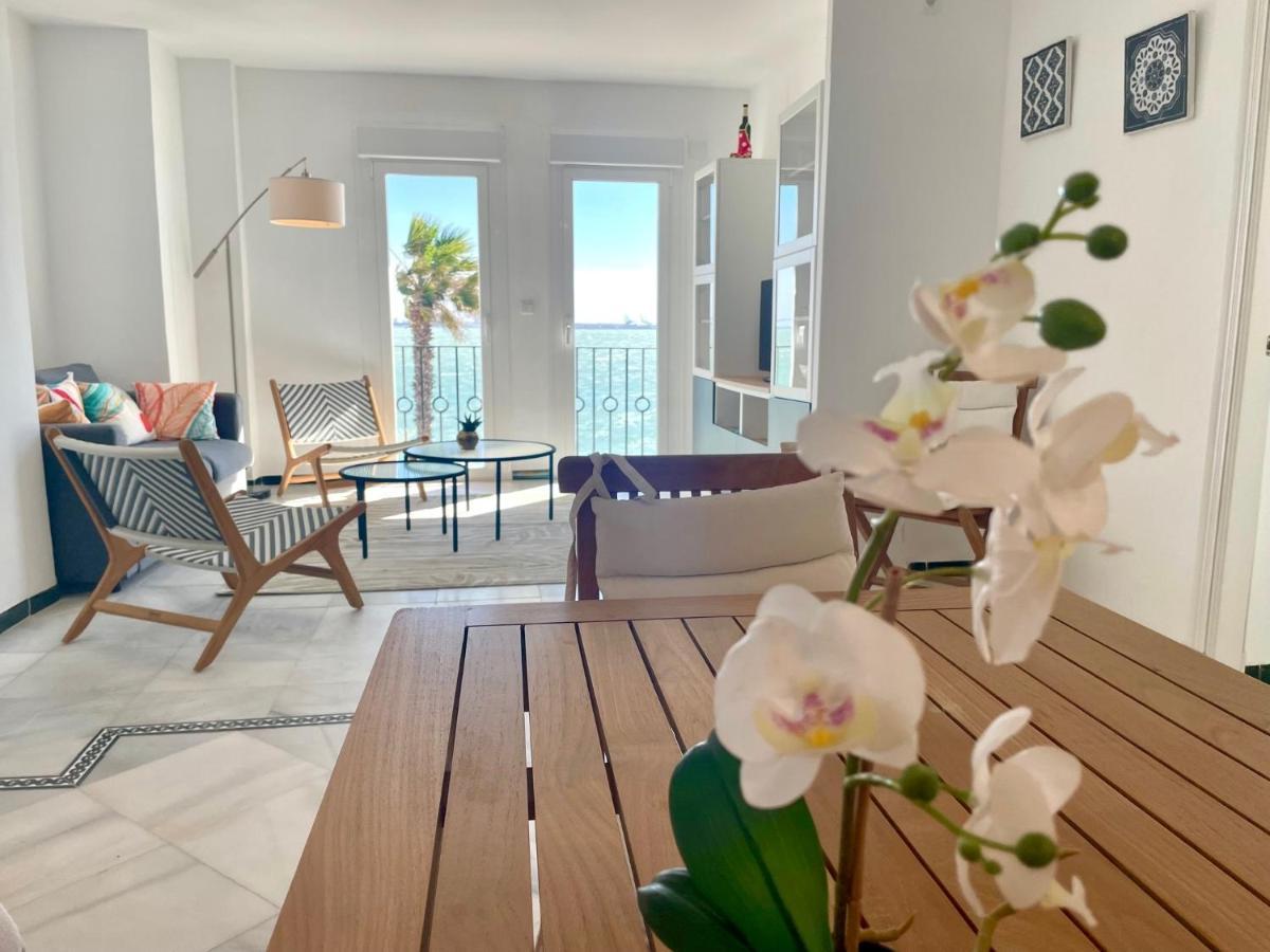 Gatu Villa Oceano Frente Al Mar En Puerto Sherry " Preferente Mayores De 25 Anos Y Familias " El Puerto de Santa Maria Exterior photo